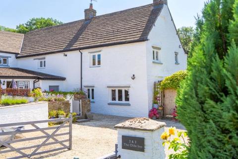 7 bed property, in Tretower, £785,000