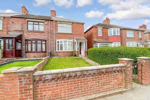 2 bed property, in Leaholme Terrace, £94,950