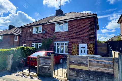 3 bed property, in Hamblett Crescent, £189,950