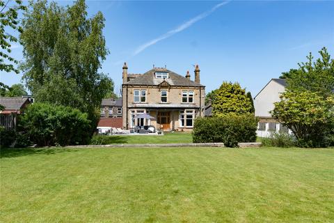 5 bed property, in Belmont House, £1,200,000