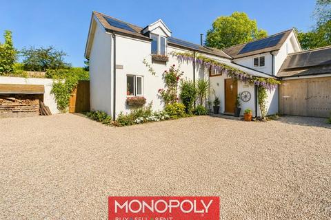3 bed property, in Llangynhafal, £392,000