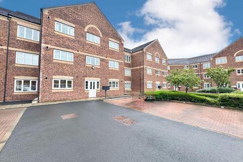 2 bed property, in Rockingham Court, £85,000