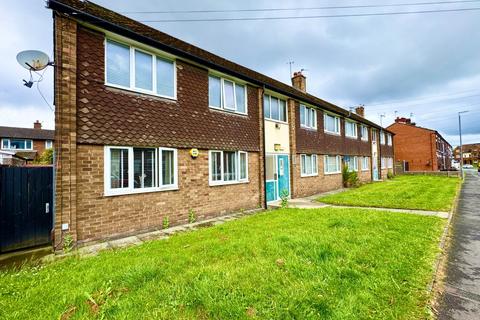 1 bed property, in Watery Lane, £70,000