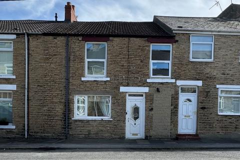 4 bed property, in 4 Milburn Street, £40,000