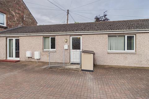 2 bed property, in 4 Wellbank Place, £124,500