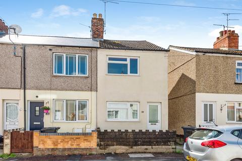 2 bed property, in Hawkins Street, £230,000