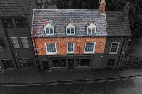 1 bed property, in St. Johns, £110,000