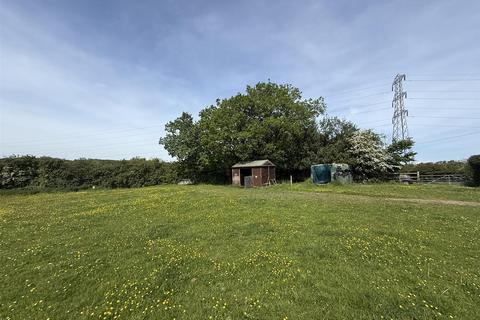 Studio, in Land off Green Lane, £50,000