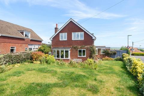 4 bed property, in Compton Way, £725,000