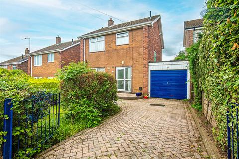3 bed property, in St. George Road, £210,000