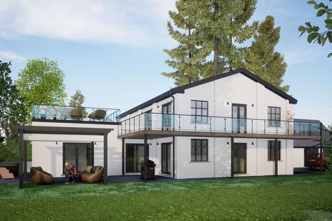 4 bed property, in Building Plot The Pump House, £146,000
