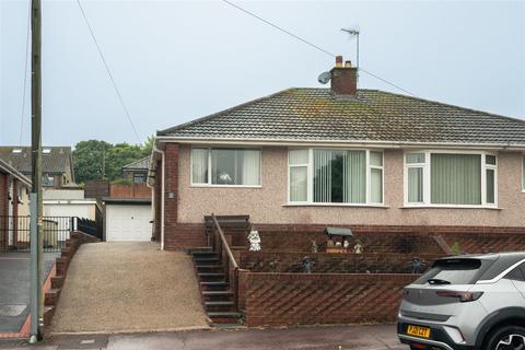 2 bed property, in Glenridding Drive, £230,000
