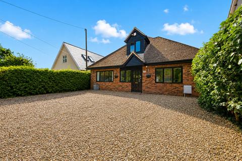 4 bed property, in Ridgeway Road, £599,995