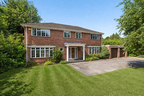 5 bed property, in Fairacres, £1,750,000