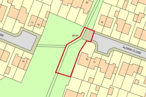 Studio, in Land Adjacent To 15 Aldrin Close, £5,000