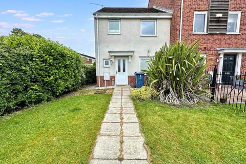 3 bed property, in Kellett Close, £185,000