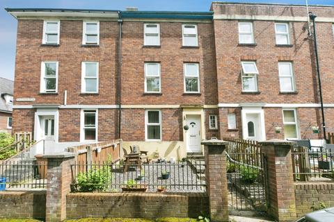 4 bed property, in Ashley Road, £169,950