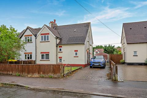 3 bed property, in John Mason Road, £385,000