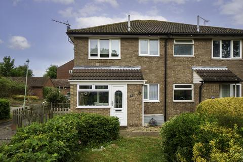 1 bed property, in Ashground Close, £159,995