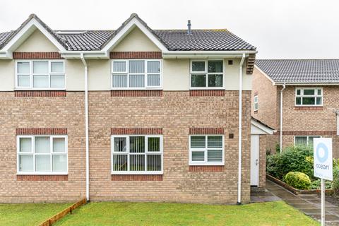 1 bed property, in Bradley Stoke, £235,000