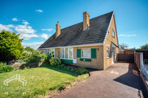 1 bed property, in Boston Road, £189,500