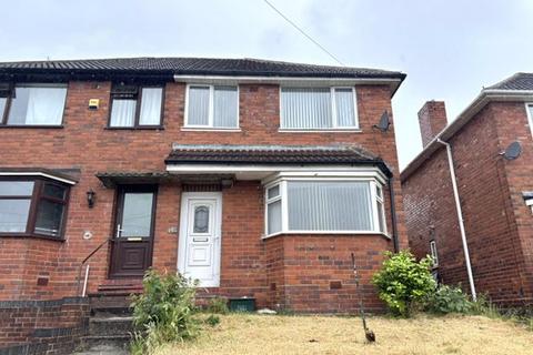 3 bed property, in Edale Road, £195,000