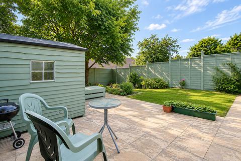 3 bed property, in Hatton, £250,000