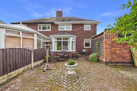 2 bed property, in Jermyn Crescent, £150,000