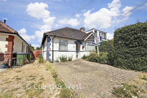 2 bed property, in Lansdowne Avenue, £270,000