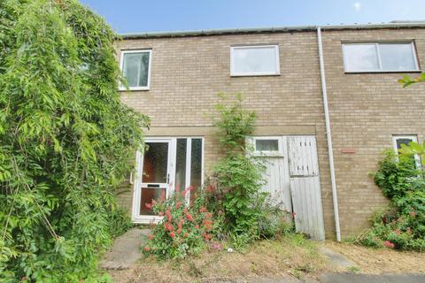 3 bed property, in Odecroft, £170,000