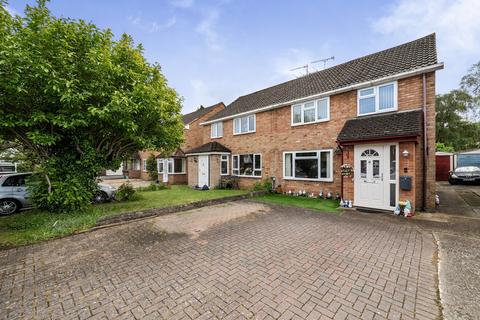 3 bed property, in Keppel Spur, £550,000