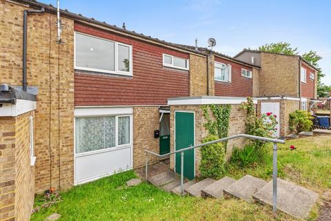 3 bed property, in Oakwood, £380,000