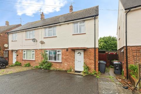 3 bed property, in Oxford Road, £220,000
