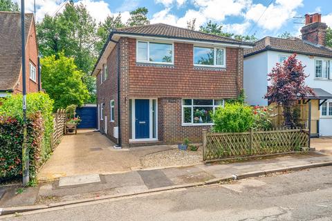 4 bed property, in Firs Lane, £620,000