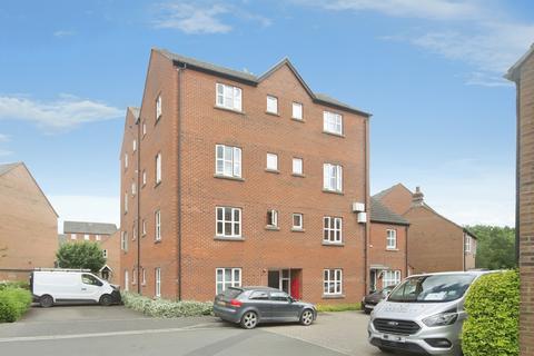2 bed property, in Massingham Park, £140,000