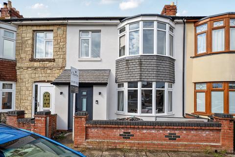 3 bed property, in Green Lane, £350,000