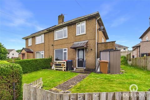 3 bed property, in Herdus Road, £140,000