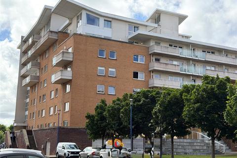 Studio, in Hansen Court, £115,000