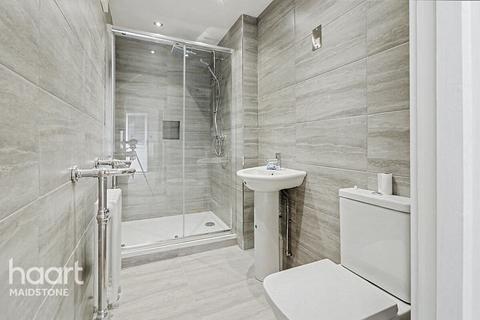 3 bed property, in Chillington Street, £280,000
