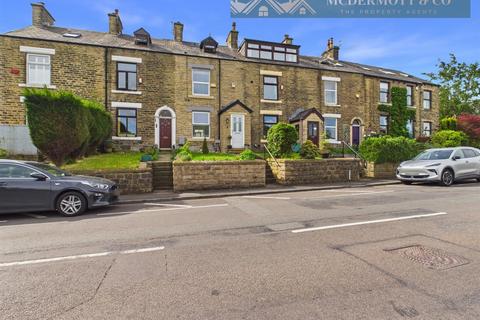 3 bed property, in Manchester Road, £350,000
