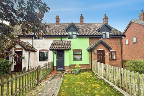 2 bed property, in Green Man Place, £225,000