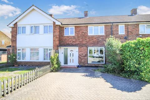 3 bed property, in Western Way, £360,000