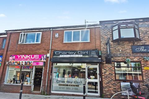 Studio, in Old Church Street, £152,500
