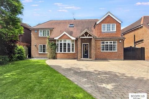 4 bed property, in Doles Lane, £799,950