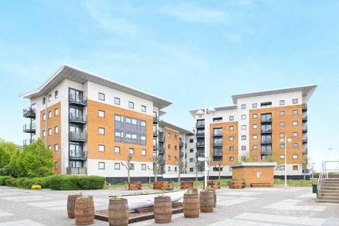 2 bed property, in 255 Fishguard Way, £225,000