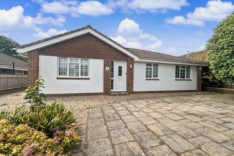 3 bed property, in Roderick Avenue, £450,000