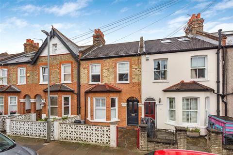 3 bed property, in Fallsbrook Road, £685,000
