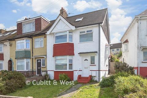 5 bed property, in Widdicombe Way, £400,000