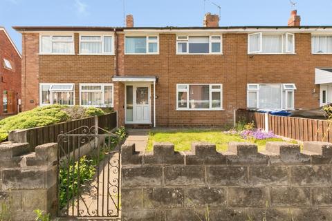 3 bed property, in Bentley Road, £210,000