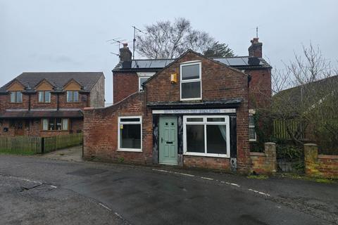 5 bed property, in The Old Post Office, £100,000